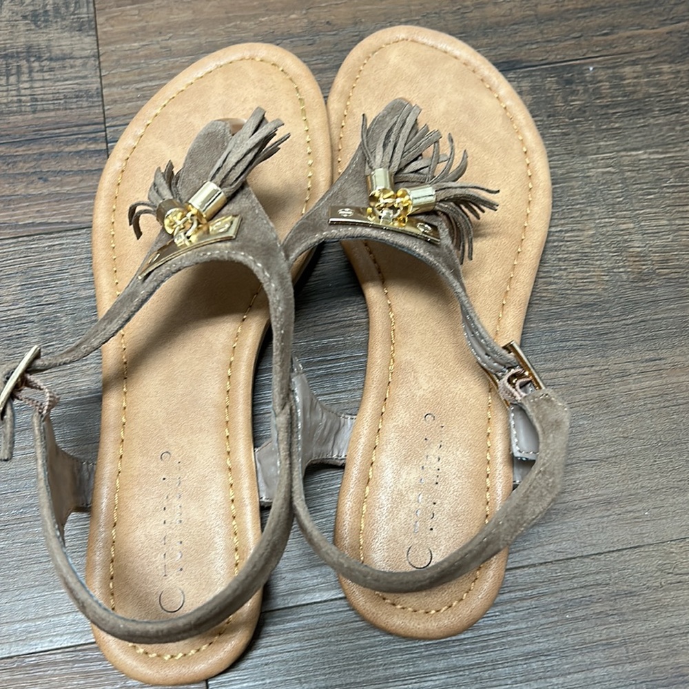 Top Moda Sandals. NOT FOR SALE - Picture 2 of 3